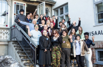 Baltic Circular Threads
