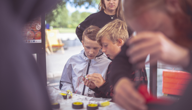 Volikogu kiitis heaks kriisiabi toetusmeetme huvihariduse ja huvitegevuse teenuse pakkujatele.