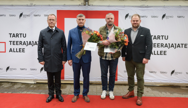 Teerajajate alleele lisandusid Andrus Ansipi ja Urmo Aava jalajäljed