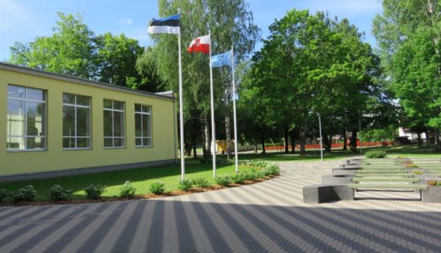 Põllu 11 õppehoone