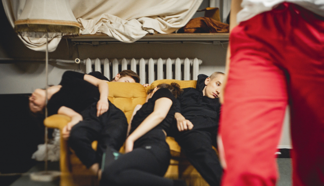 Tartu Uues Teatris esietendub Kirill Havanski lavastus "Mis saab siis, kui meid enam ei ole?"