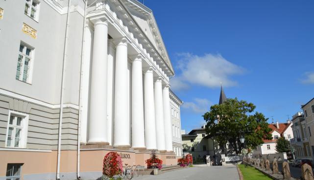 Tartu Ülikooli peahoone