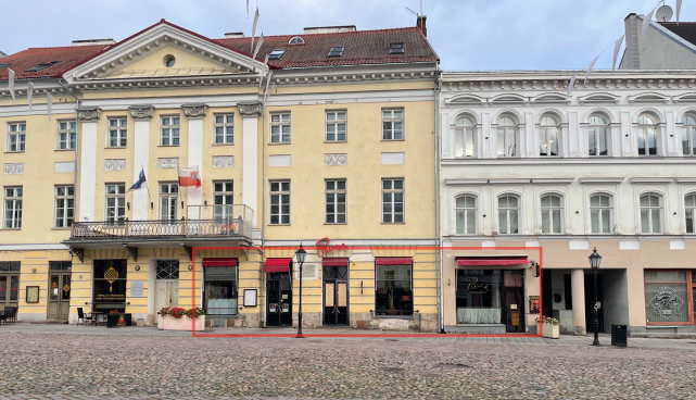Raekoja plats 12 ruumid