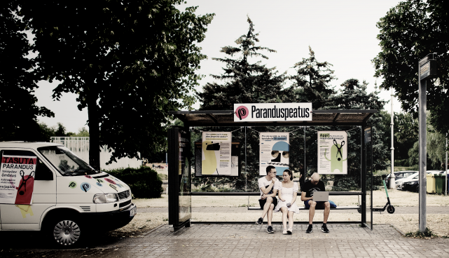 Parandusbussi peatus Tartus
