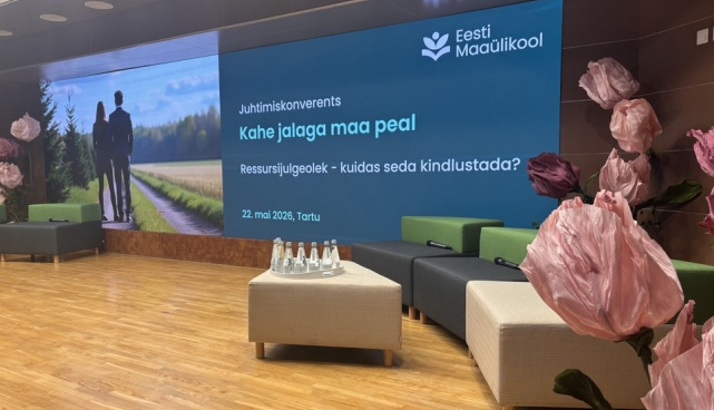 Eesti Maaülikooli aulas toimuv juhtimiskonverents