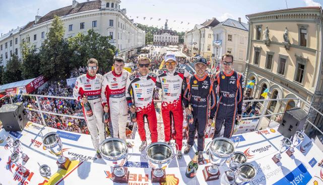 ralli SHRE podium