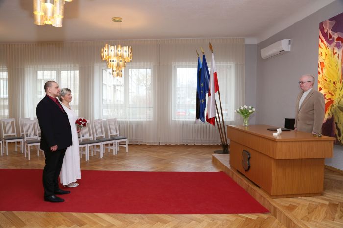 Tiigi tn saal 2-vaike.jpg